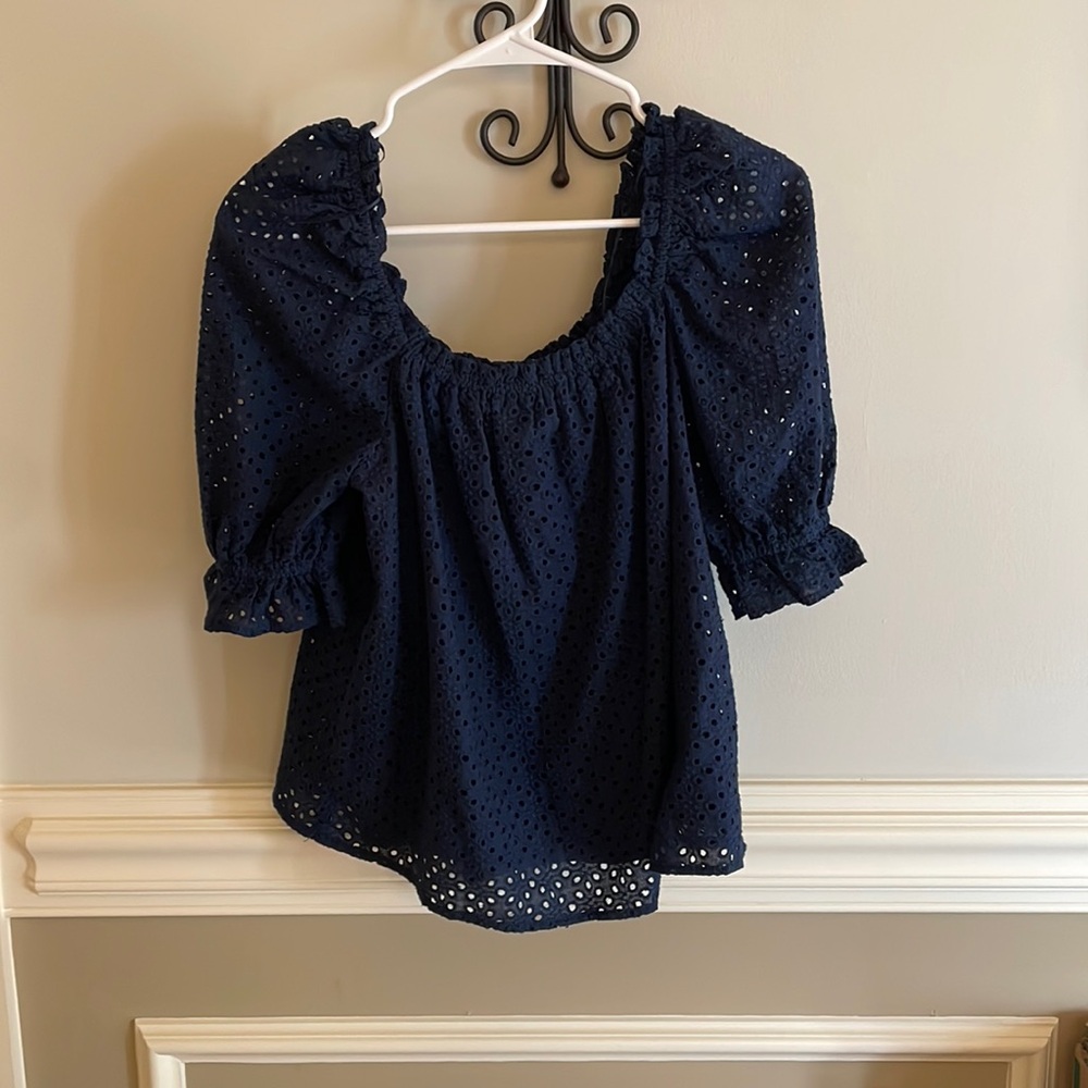 Pomander Place size XS eyelet top in navy